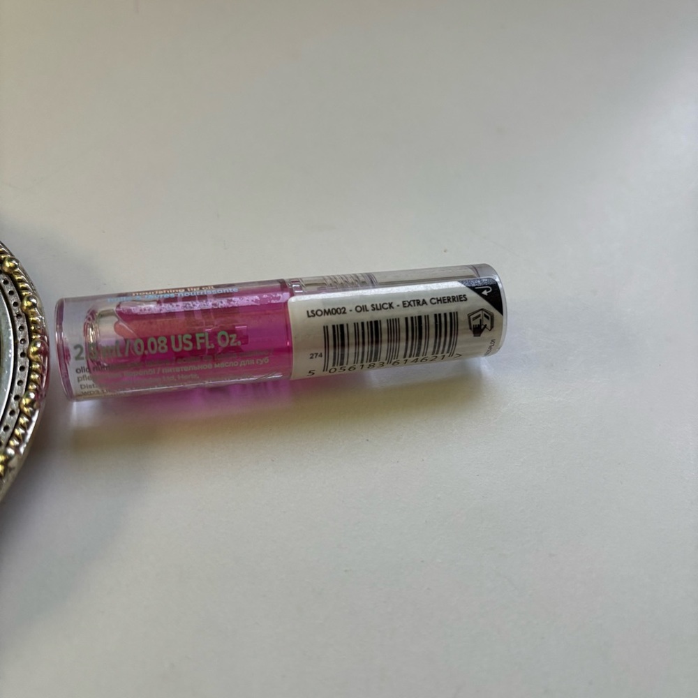 Lottie London Oil Slick Extra Cherries - Picture 4 of 5